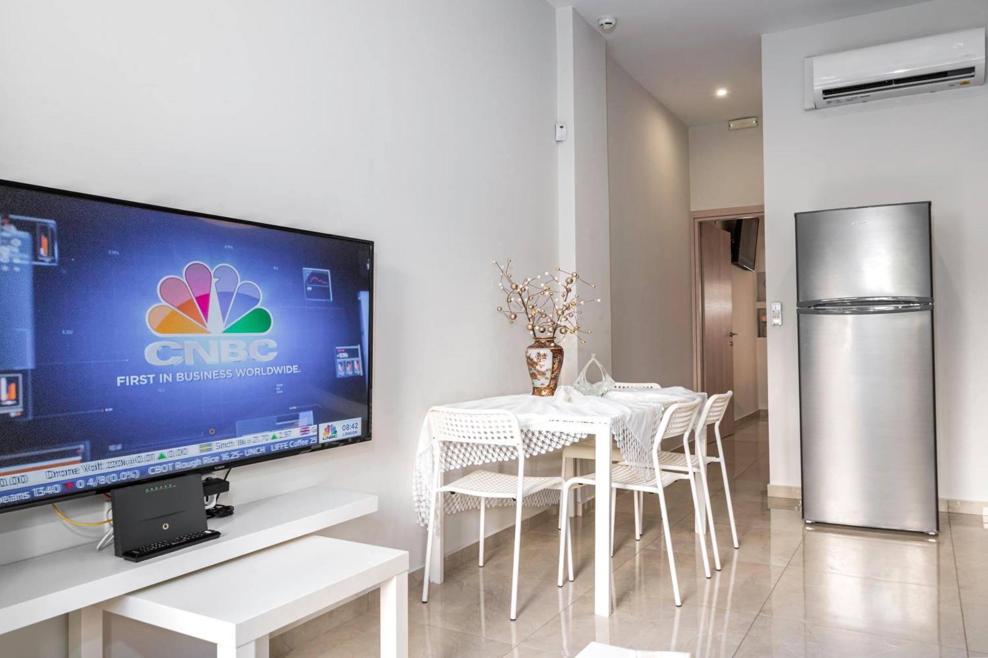 Neon Apartment, Modern, High Quality, Central Apt, Heraklion City Buitenkant foto